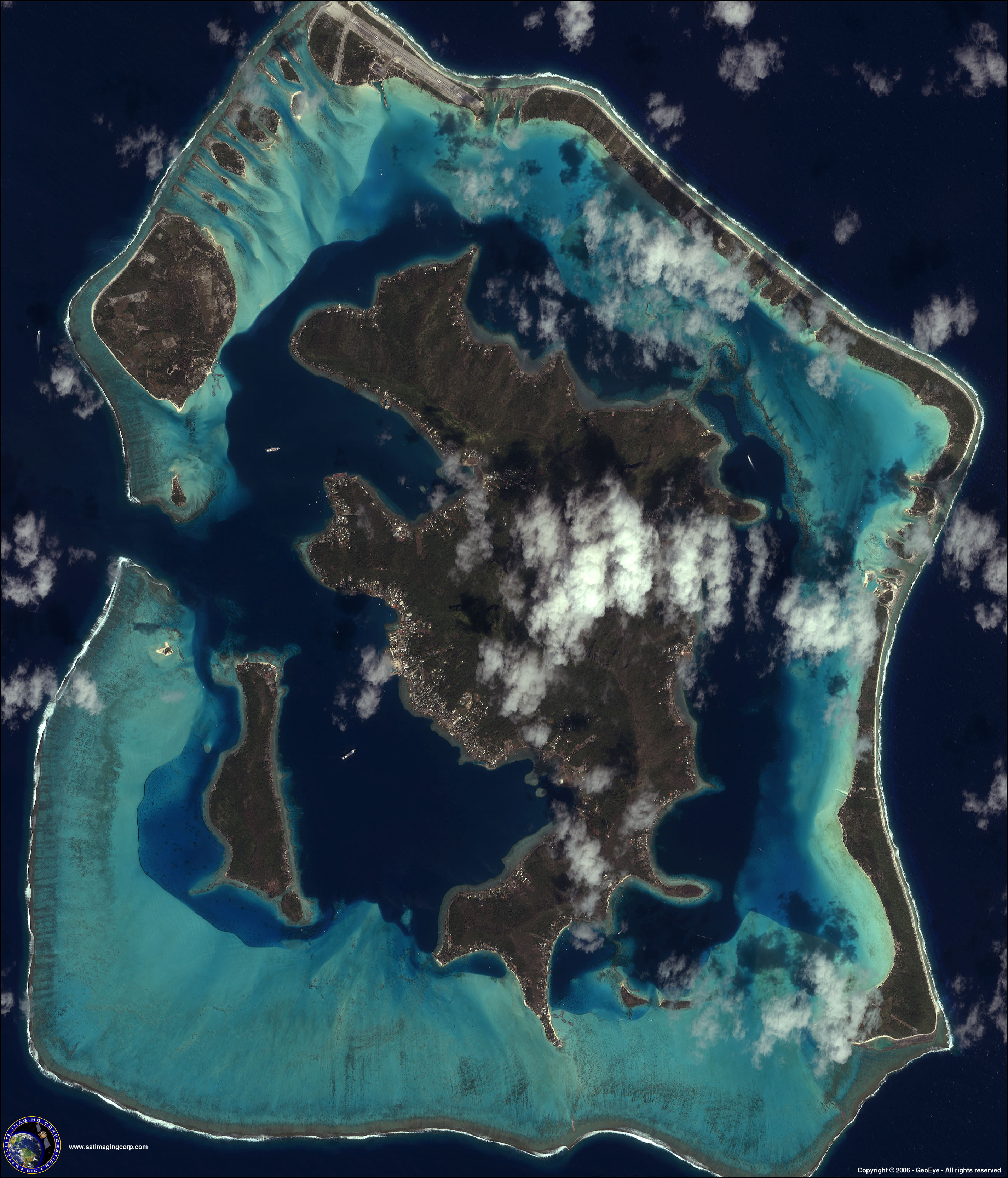 Σύμπλεγμα νησιών bora-bora,Πηγή:ikonos,http://www.satimagingcorp.com/galleryimages/ikonos-high-resolution-satellite-image-bora-bora.jpg