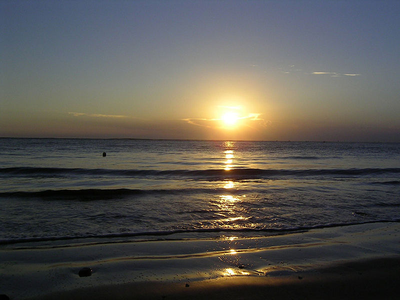 Αρχείο:Sunset-at-Sea.jpg