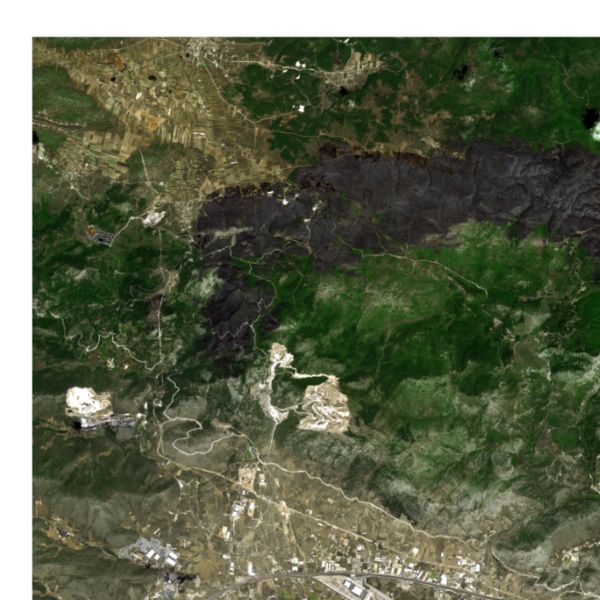 Αρχείο:SPOT 5 Satellite image Forest Fire near Athens in 2007.png