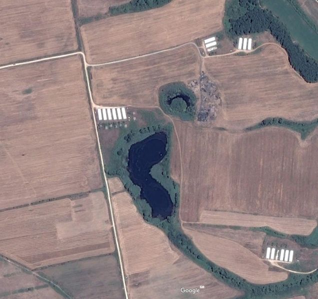 Αρχείο:Pond google earth.jpg
