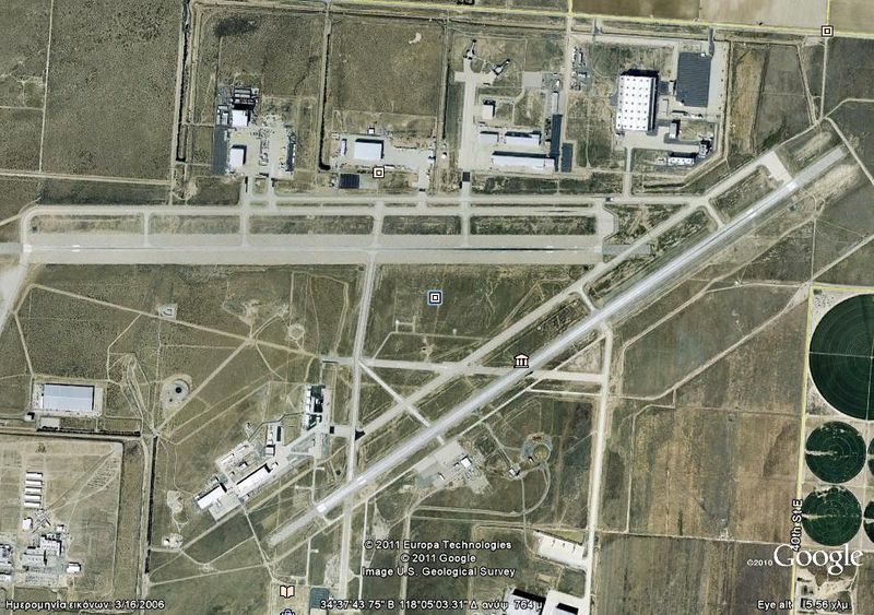 Αρχείο:Air Force Plant 42 Palmsdale California.jpg